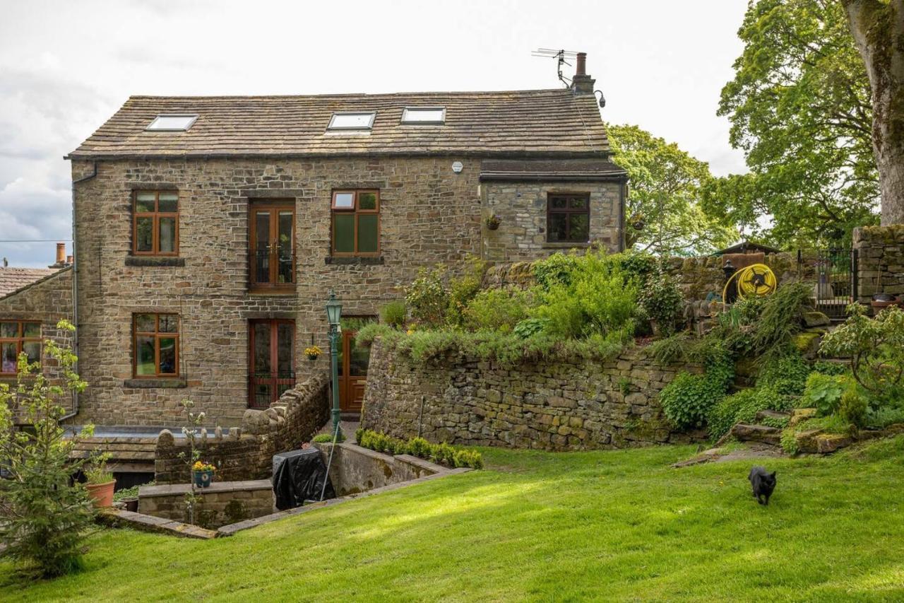 Ferienwohnung Delightful 2 Bed Flat In Old Mill-Private Garden Keighley Exterior foto